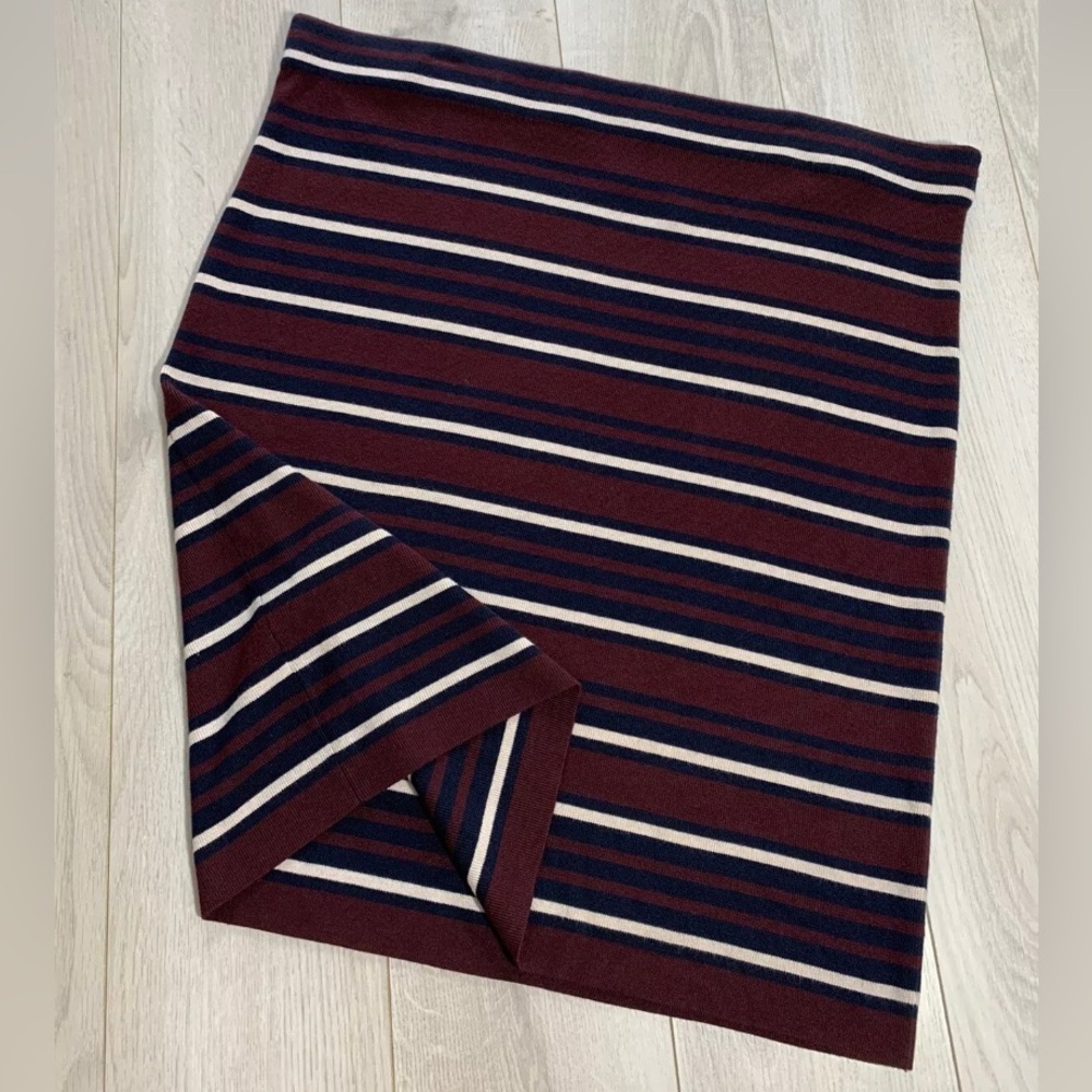 Loft skirt size medium